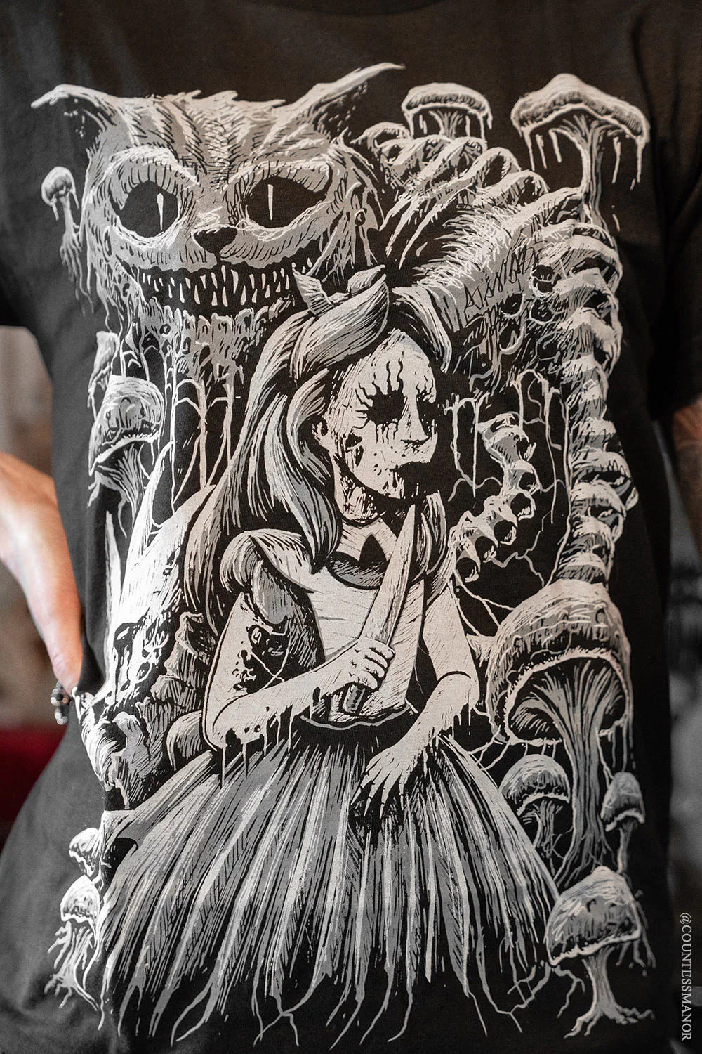 Alice in Murderland T-shirt - Image 3