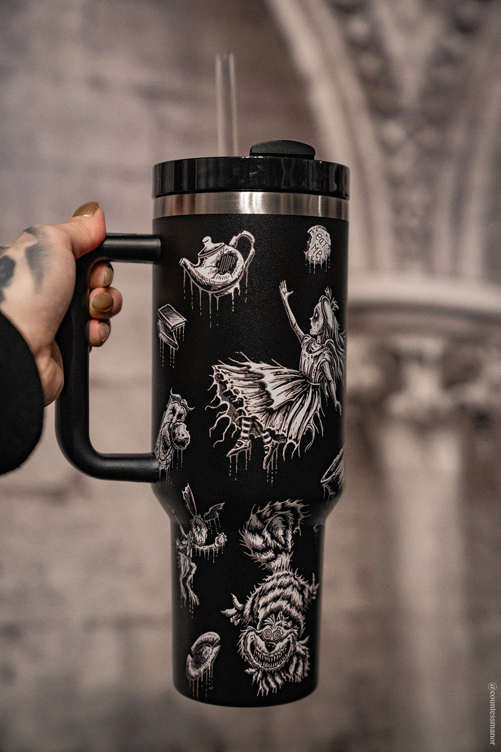 Alice in Wonderland 40oz Tumbler