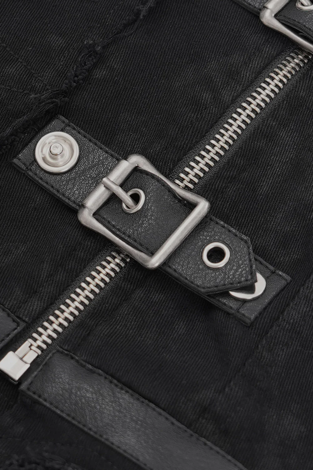 Apocalyptic Battle Vest - Image 10
