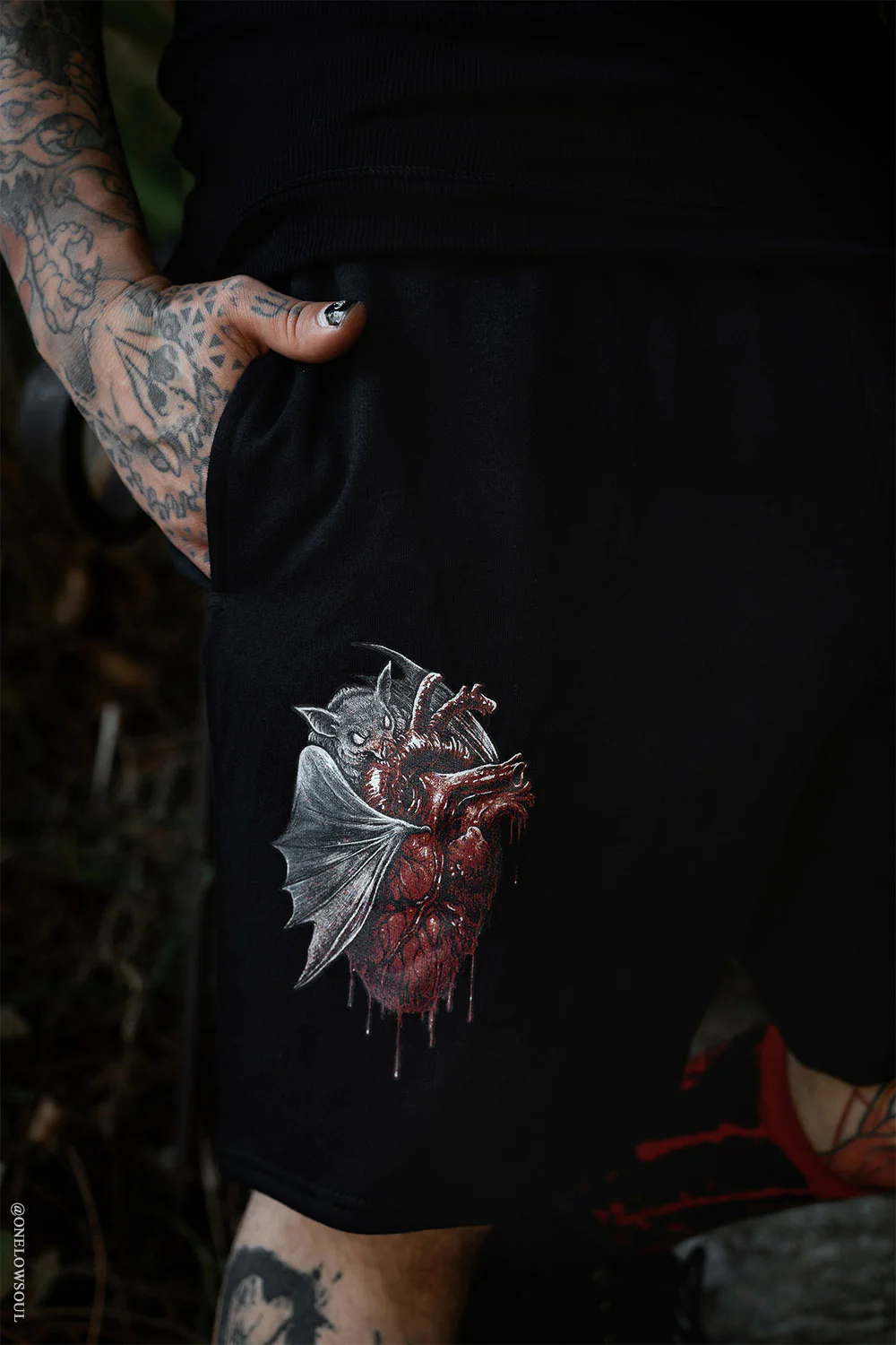 Bat Bite Sweat Shorts [Unisex] - Image 2