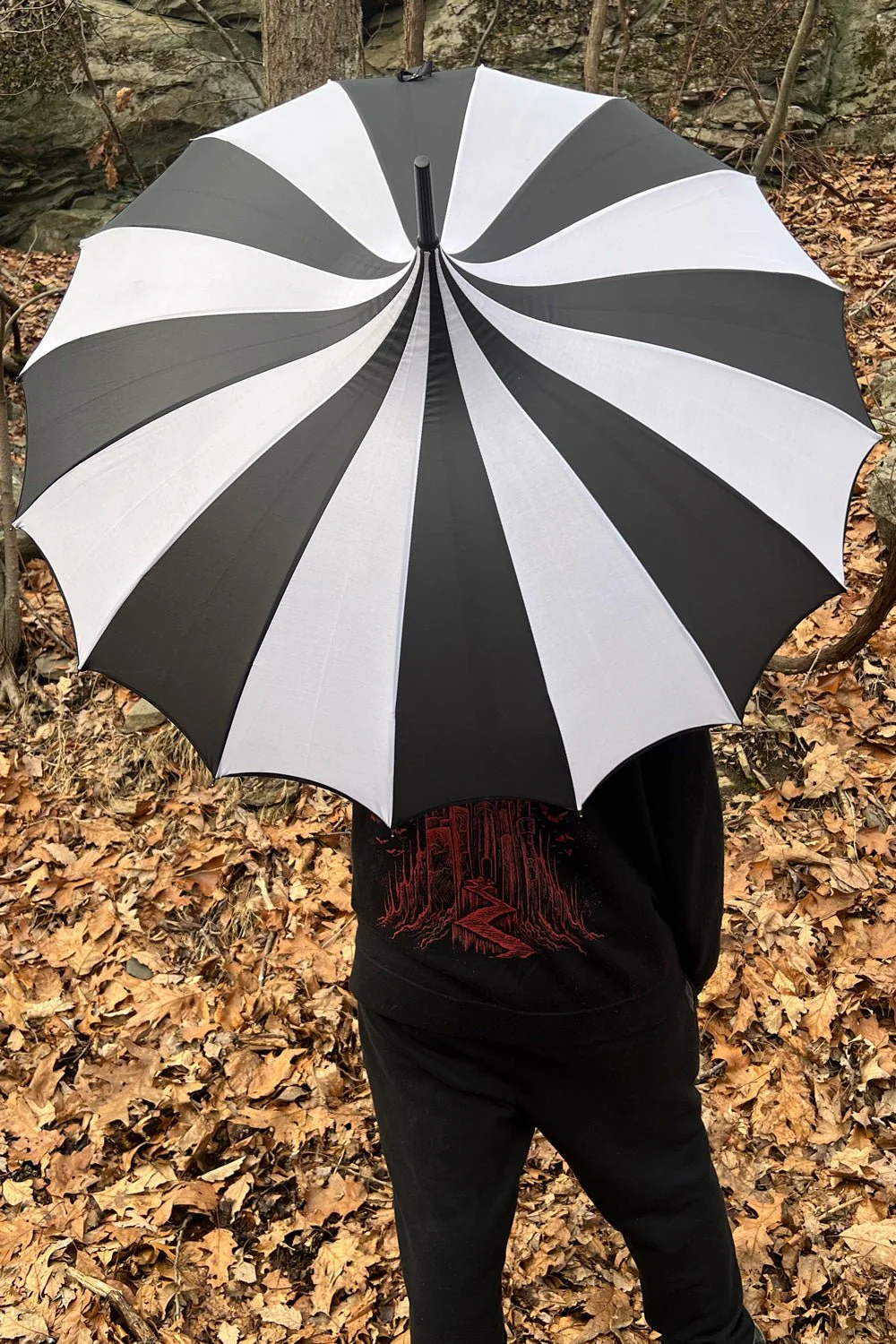 Batwing Pagoda Umbrella [BLACK/WHITE STRIPED] - Image 10