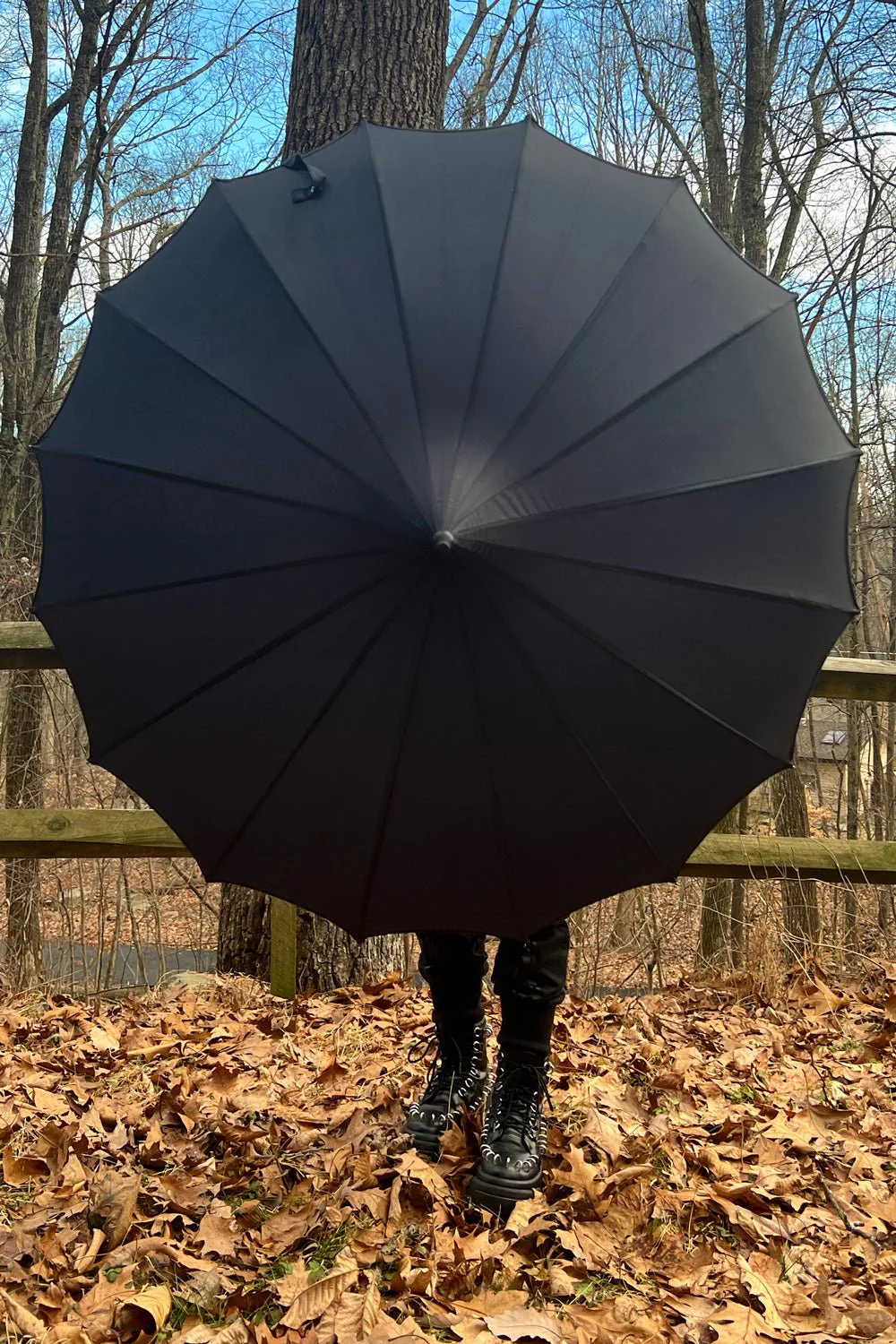 Batwing Pagoda Umbrella [MIDNIGHT BLACK] - Image 14