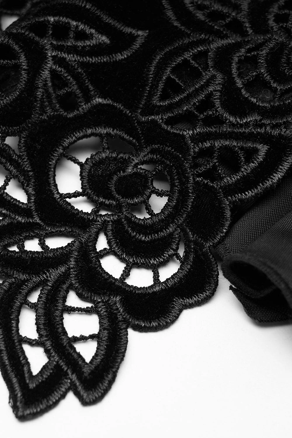 Beautiful Death Velvet Corset - Image 7