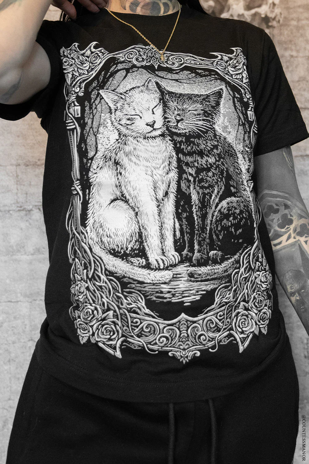 Cat Cuddles T-shirt - Image 10
