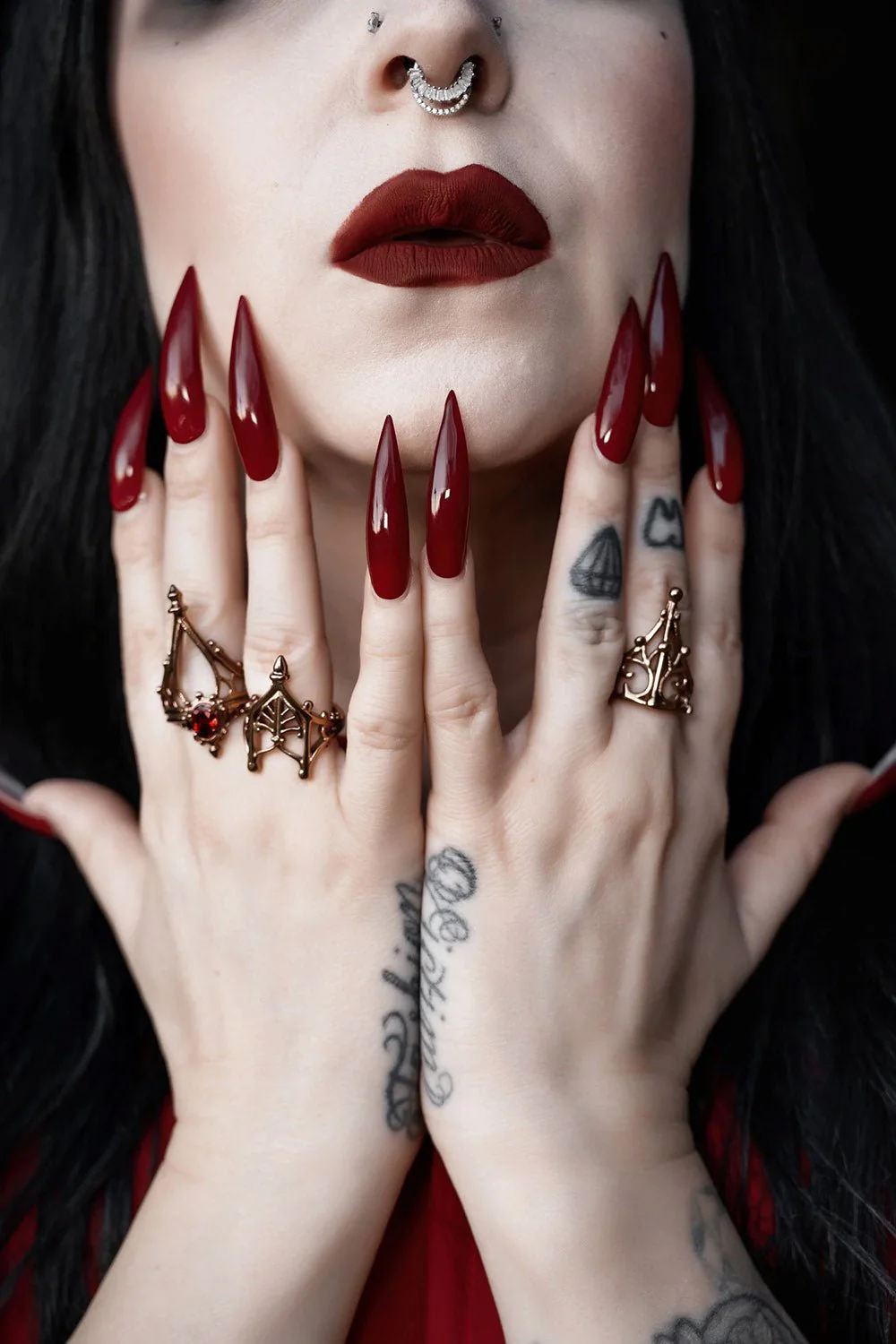 Cathedral Solace Ring [CHAMPAGNE GOLD] - Image 2