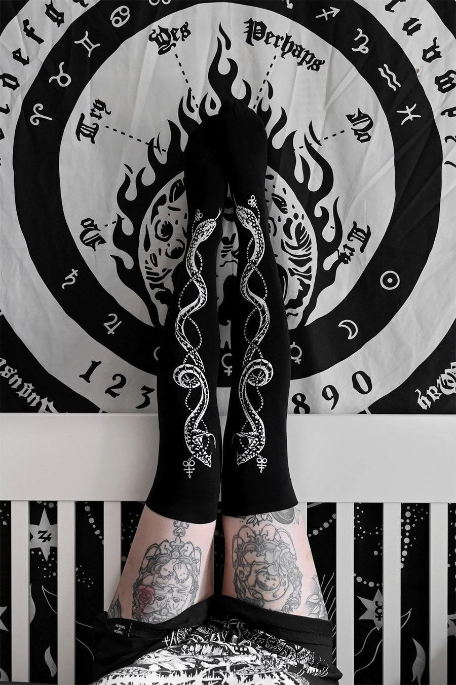 Cobra Maiden Stockings - Image 3