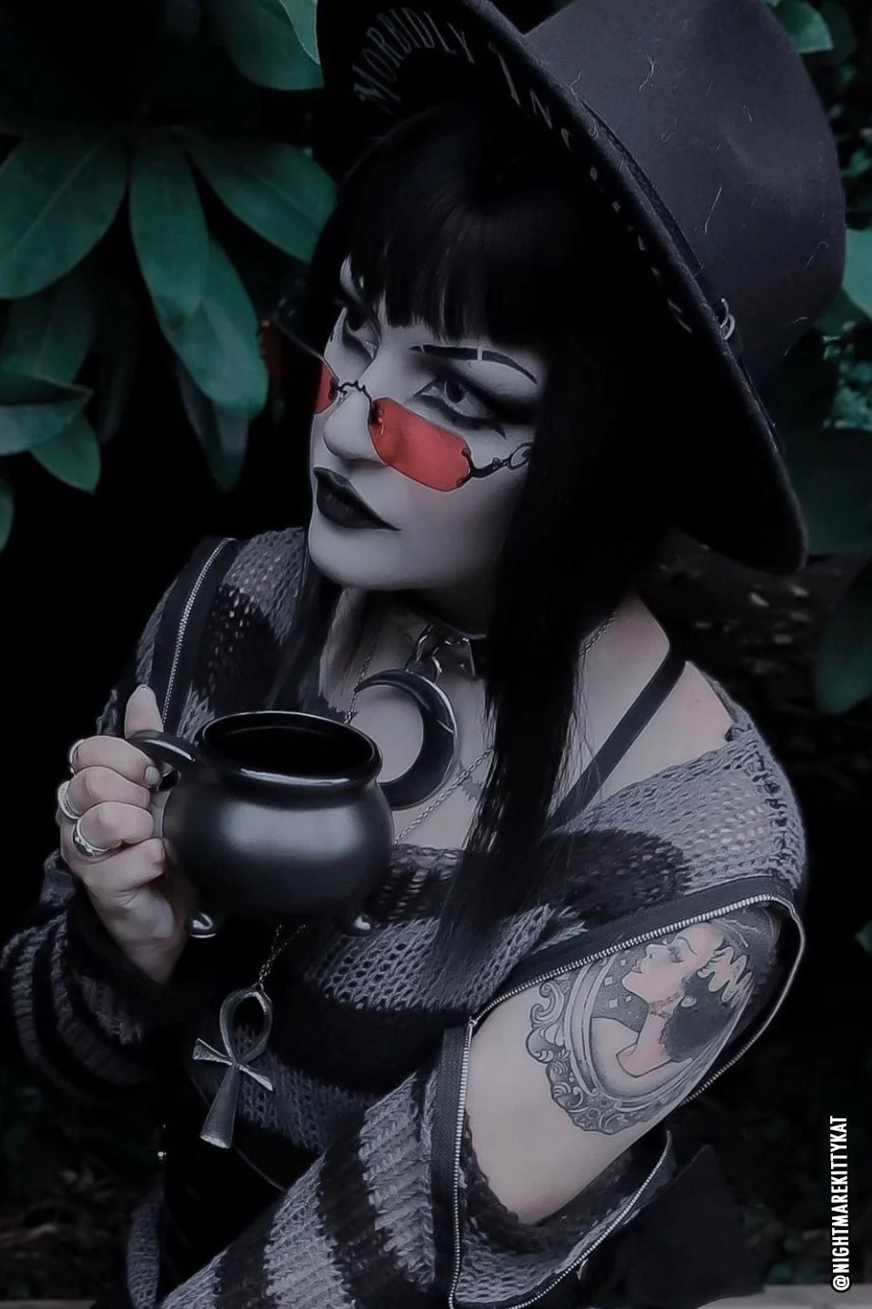 Conjuring Cauldron Mug - Image 8