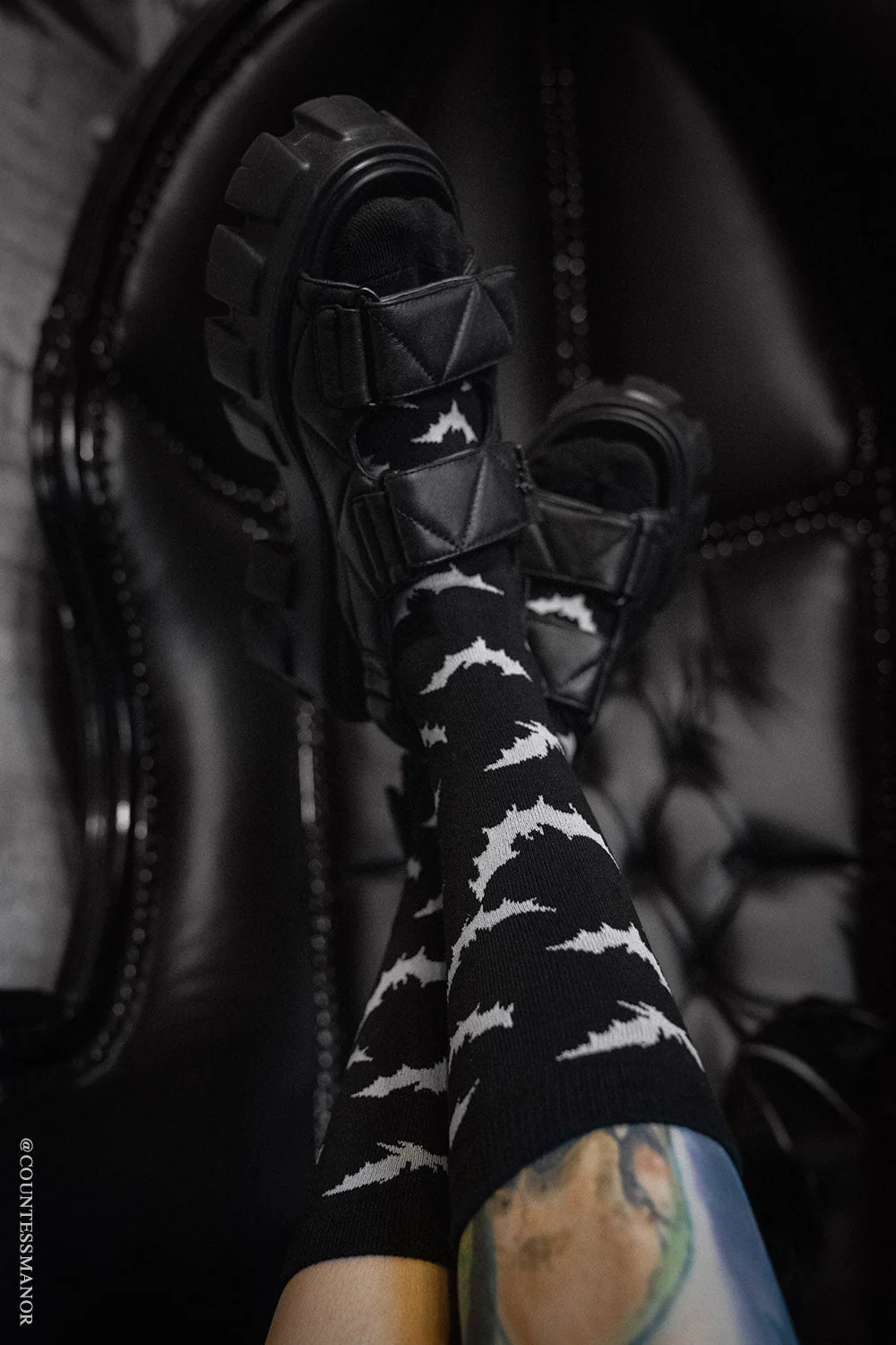 Creepy Crew Socks [White Bats] - Image 3