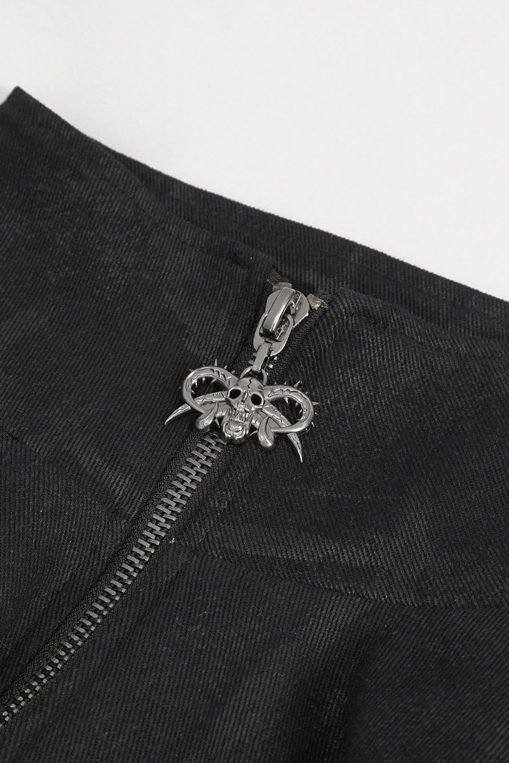 Dark Omen Shoulder Armor Coat - Image 9