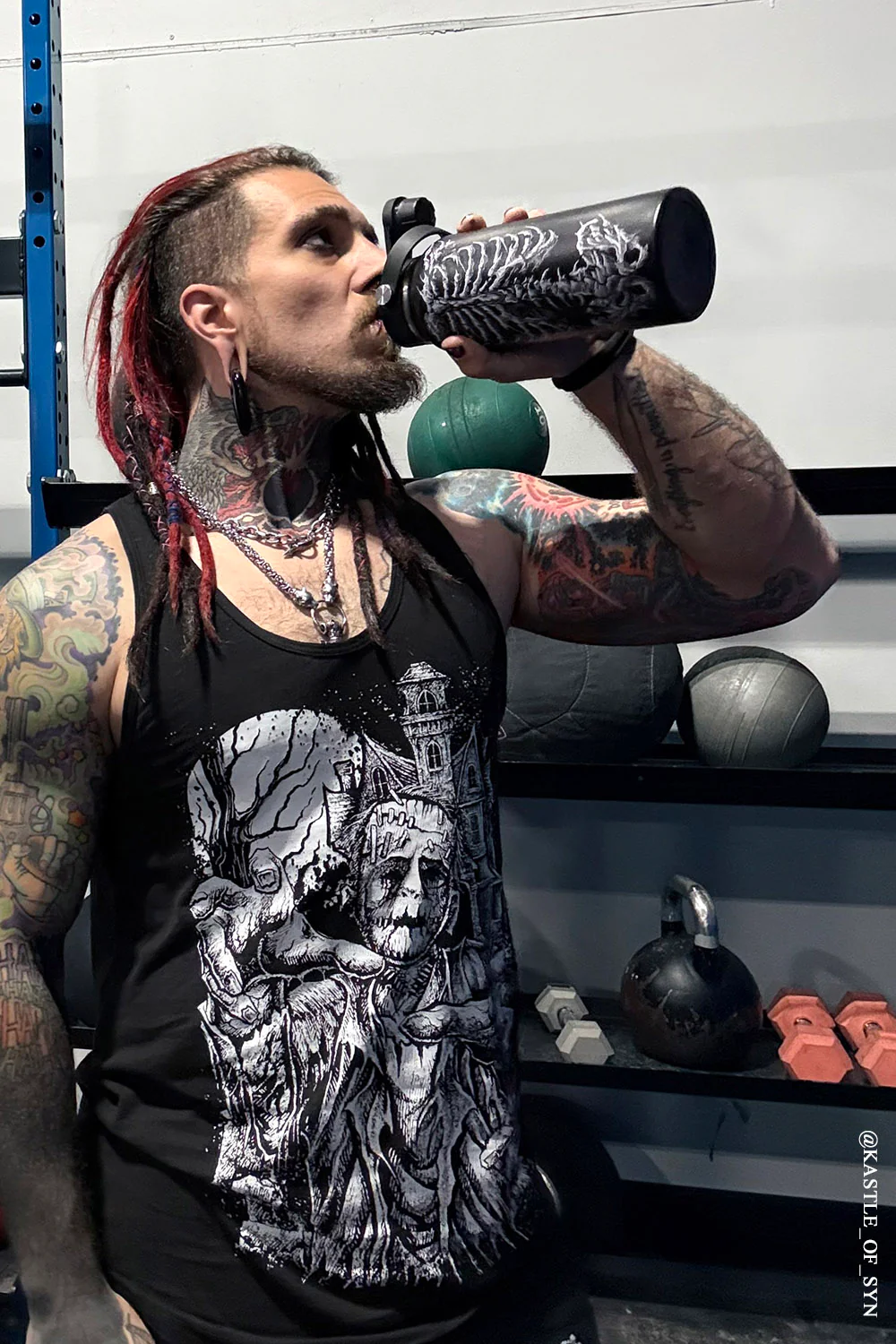 Dead Inside Skeleton 32 Oz Water Bottle - Image 15