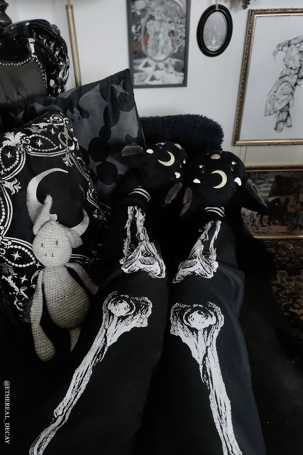 Dead Inside Skeleton Joggers - Image 11