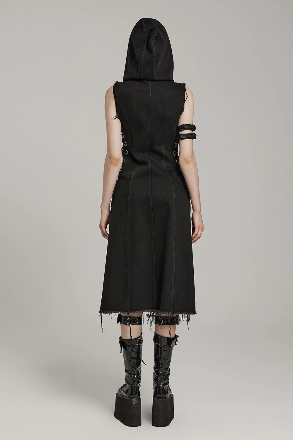 Decay Post Apocalyptic Vest - Image 4