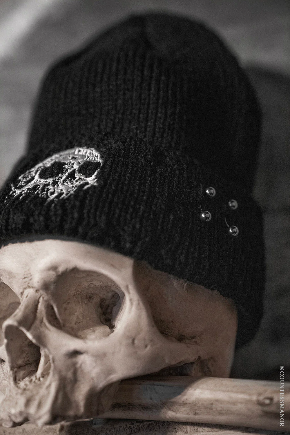 Distressed Pierced Beanie [Skull Drip] - Image 3