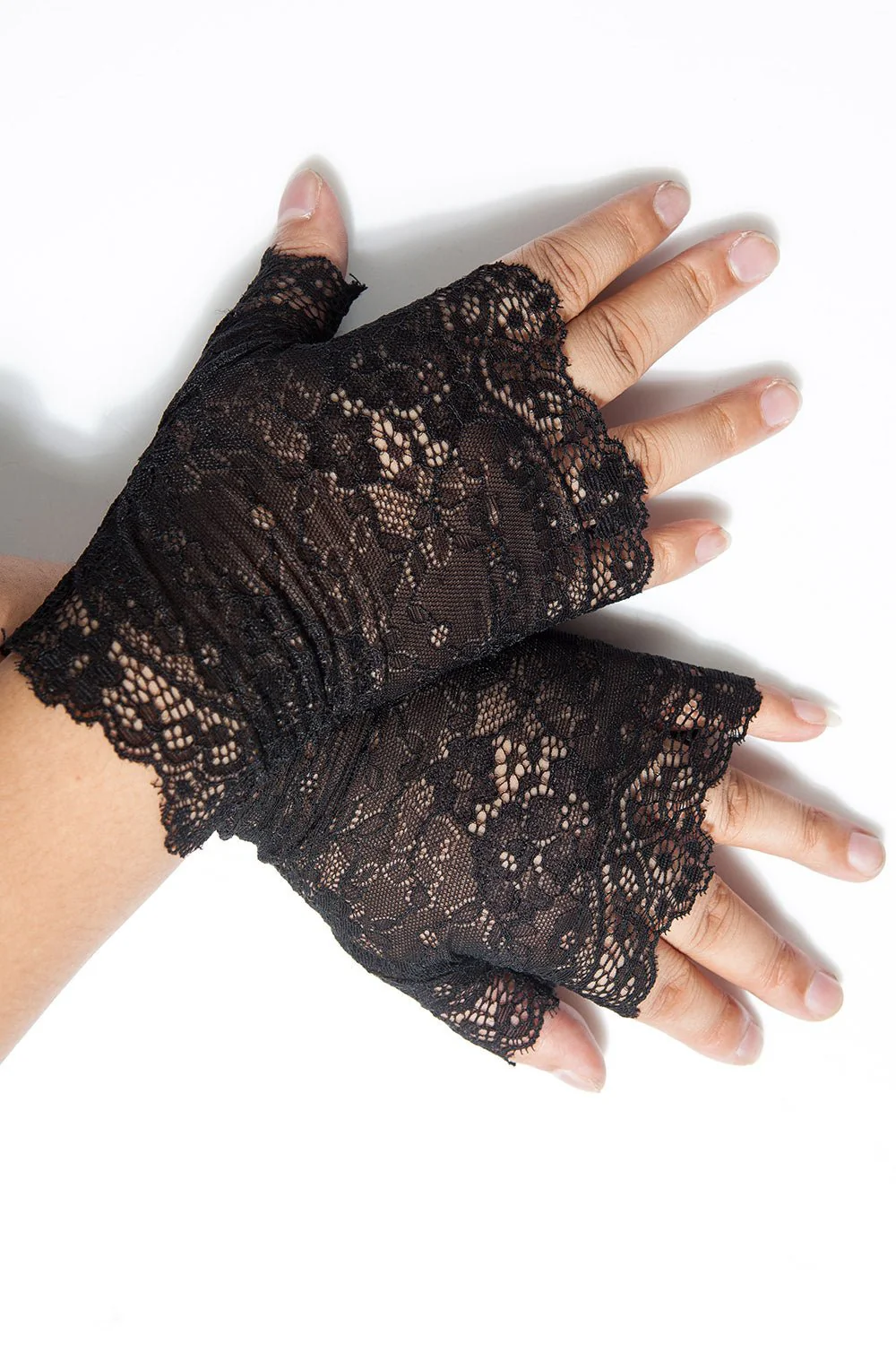 Ephemera Fingerless Lace Gloves - Image 3