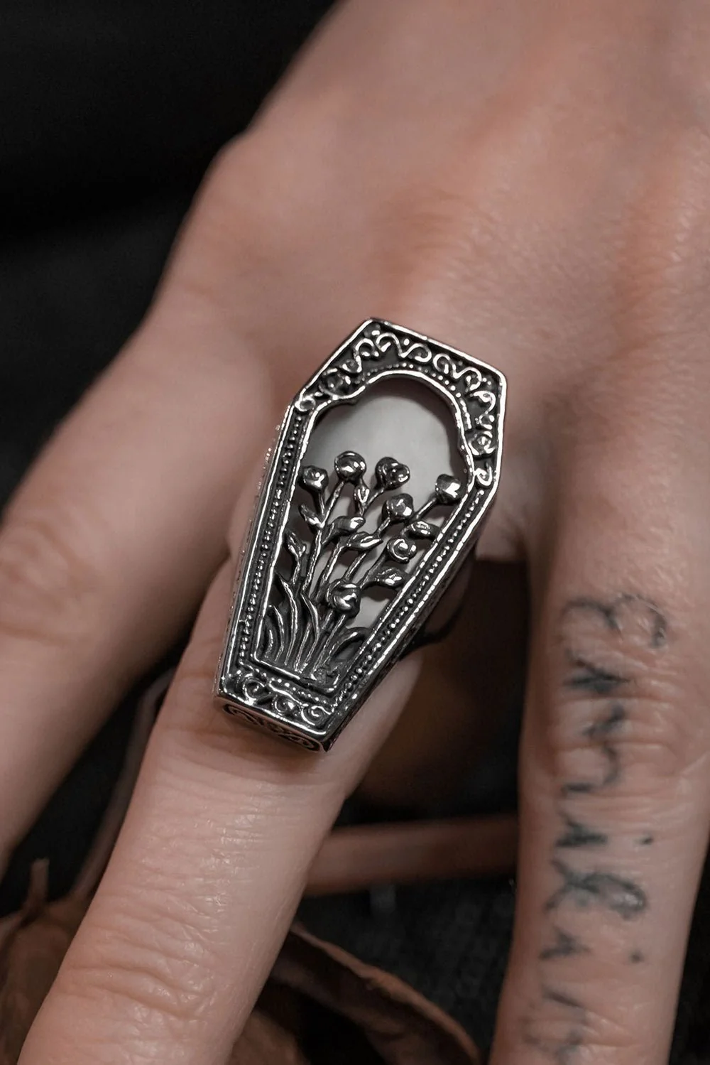 Eternal Bloom Ring - Image 3