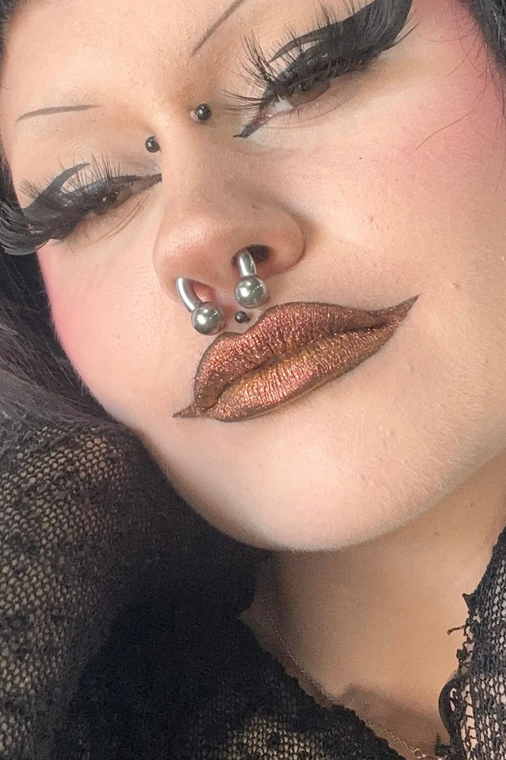 Fairy Lights Iridescent Cream Pigment Highlighter [Grim Sisters] - Image 3
