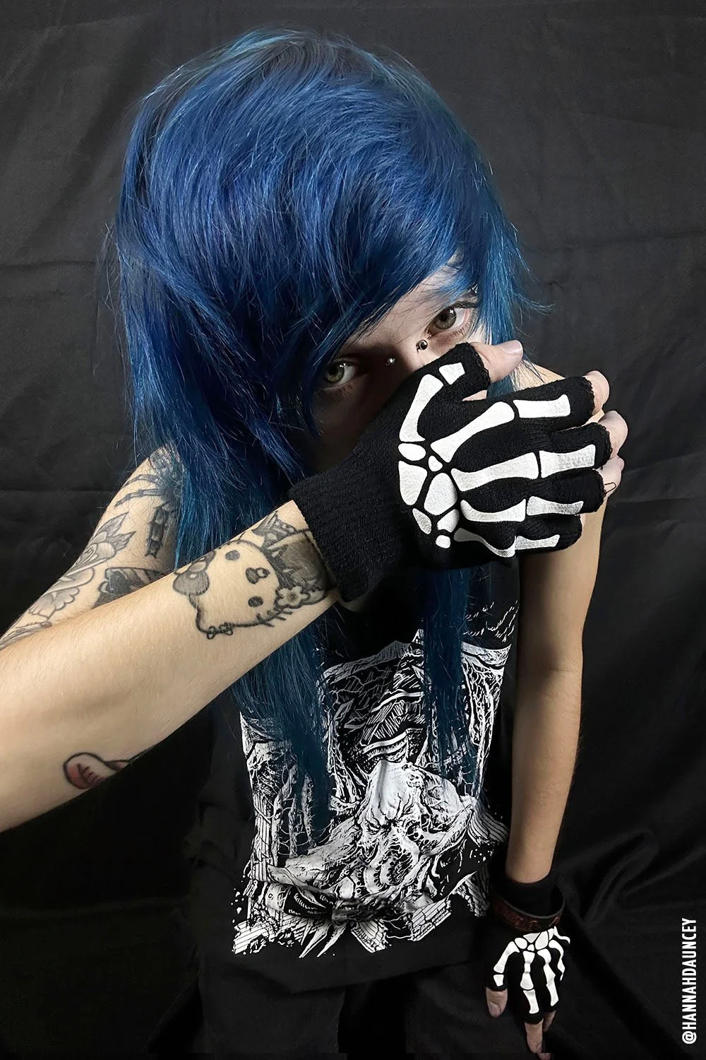 Fingerless Skeleton Gloves - Image 5