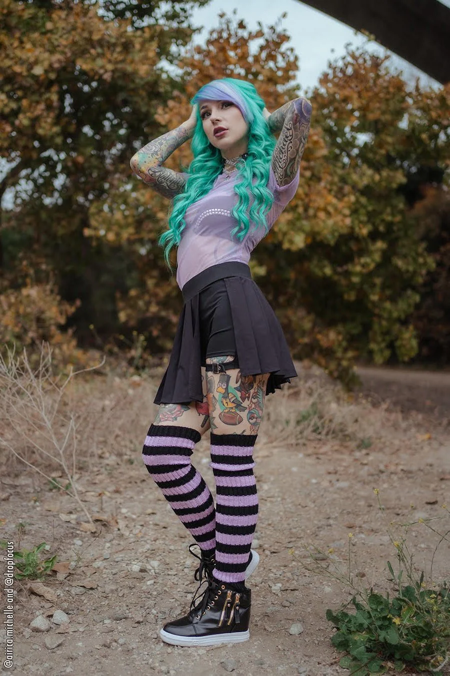 Funeral Flowers Striped Leg Warmers [Black/Purple] - Image 3