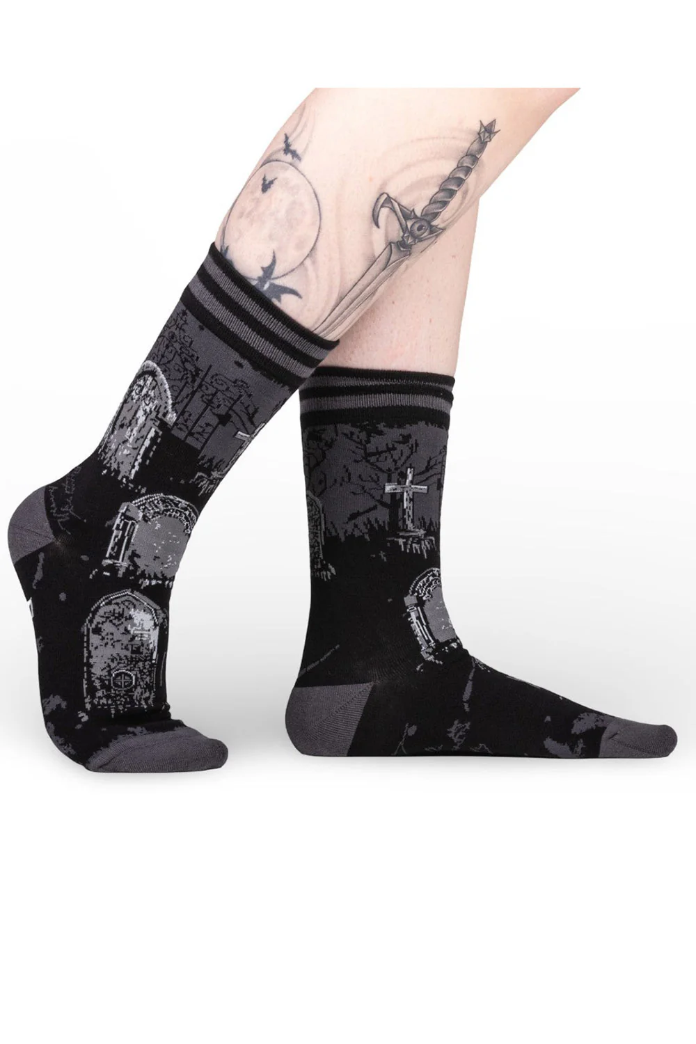 Garden of the Dead Crew Socks - Image 6