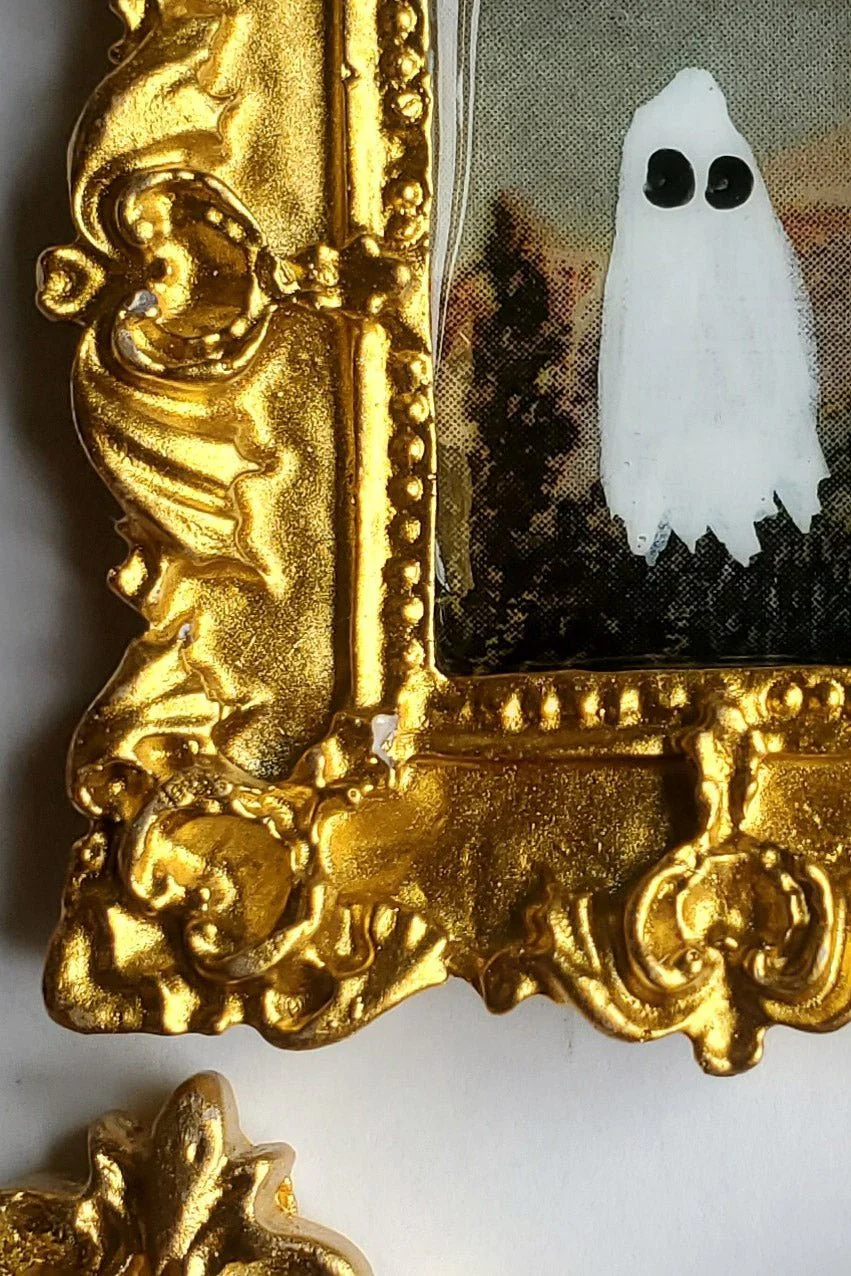 Ghosts on Vacation Hand-painted Mini Art [Mystery Item] - Image 6