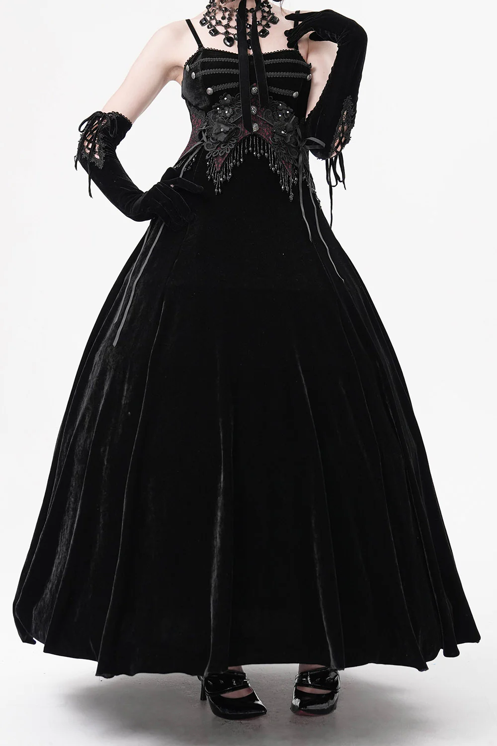 Glooming Embroidered Gothic Gown - Image 4