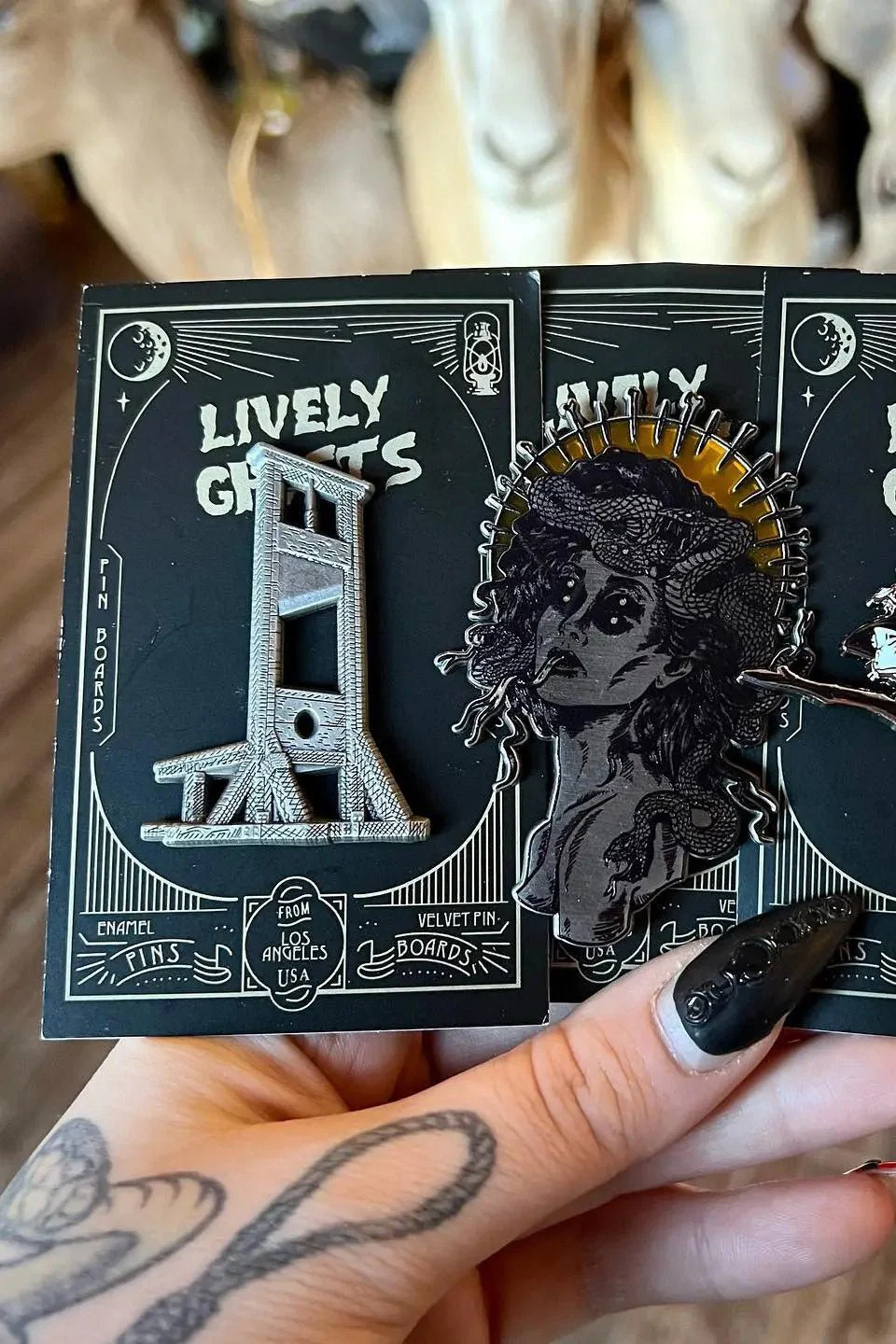 Guillotine Pin - Image 3