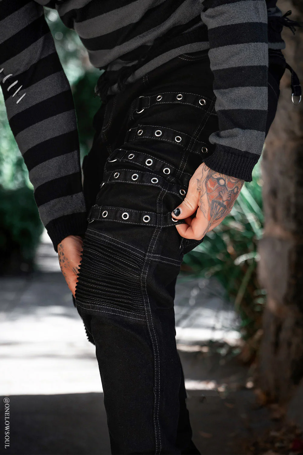 Hallowed Ground Strap Pants [Unisex]