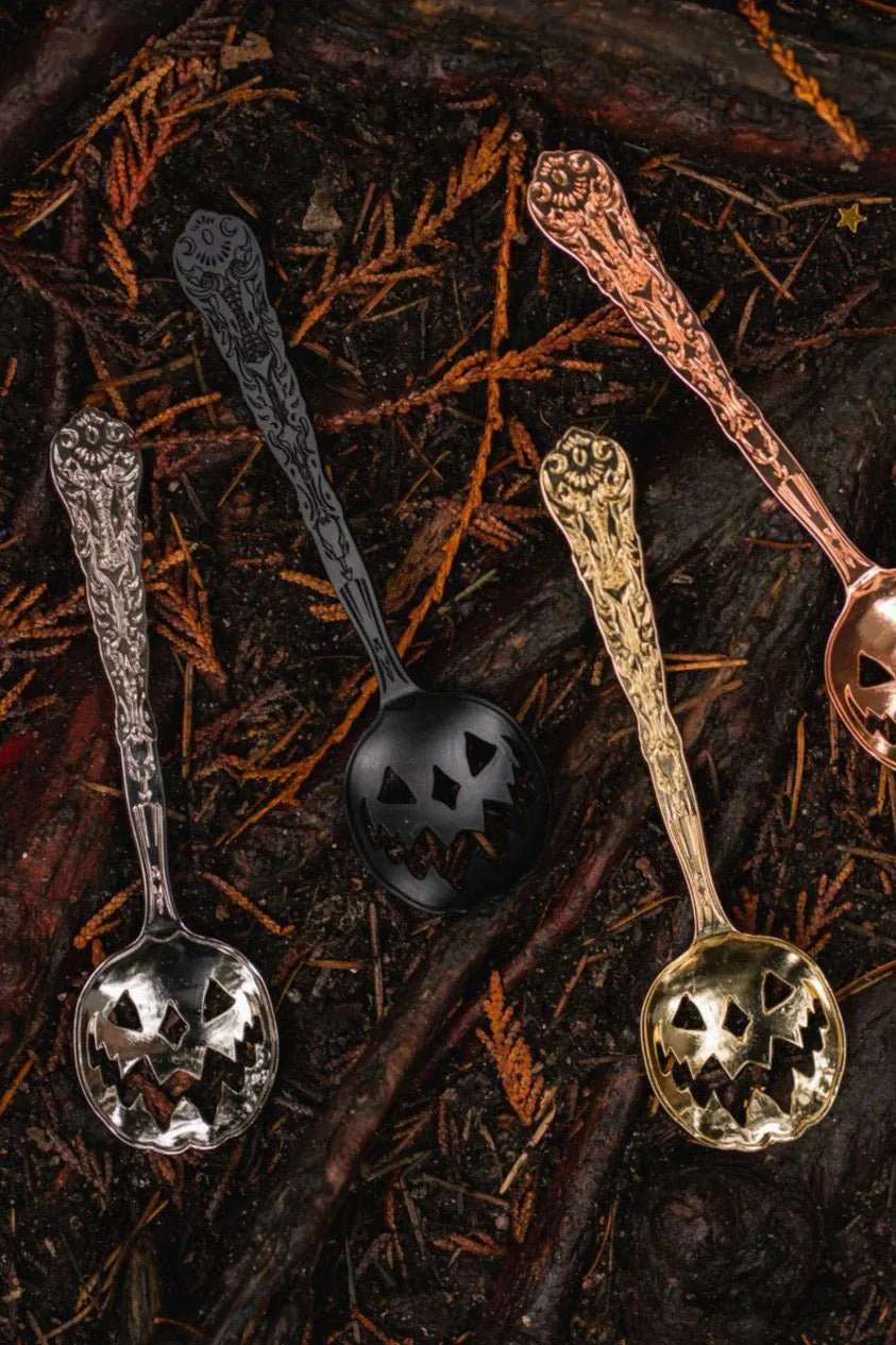 Haunted Hallows Tea Spoon Set of 2 - Image 10