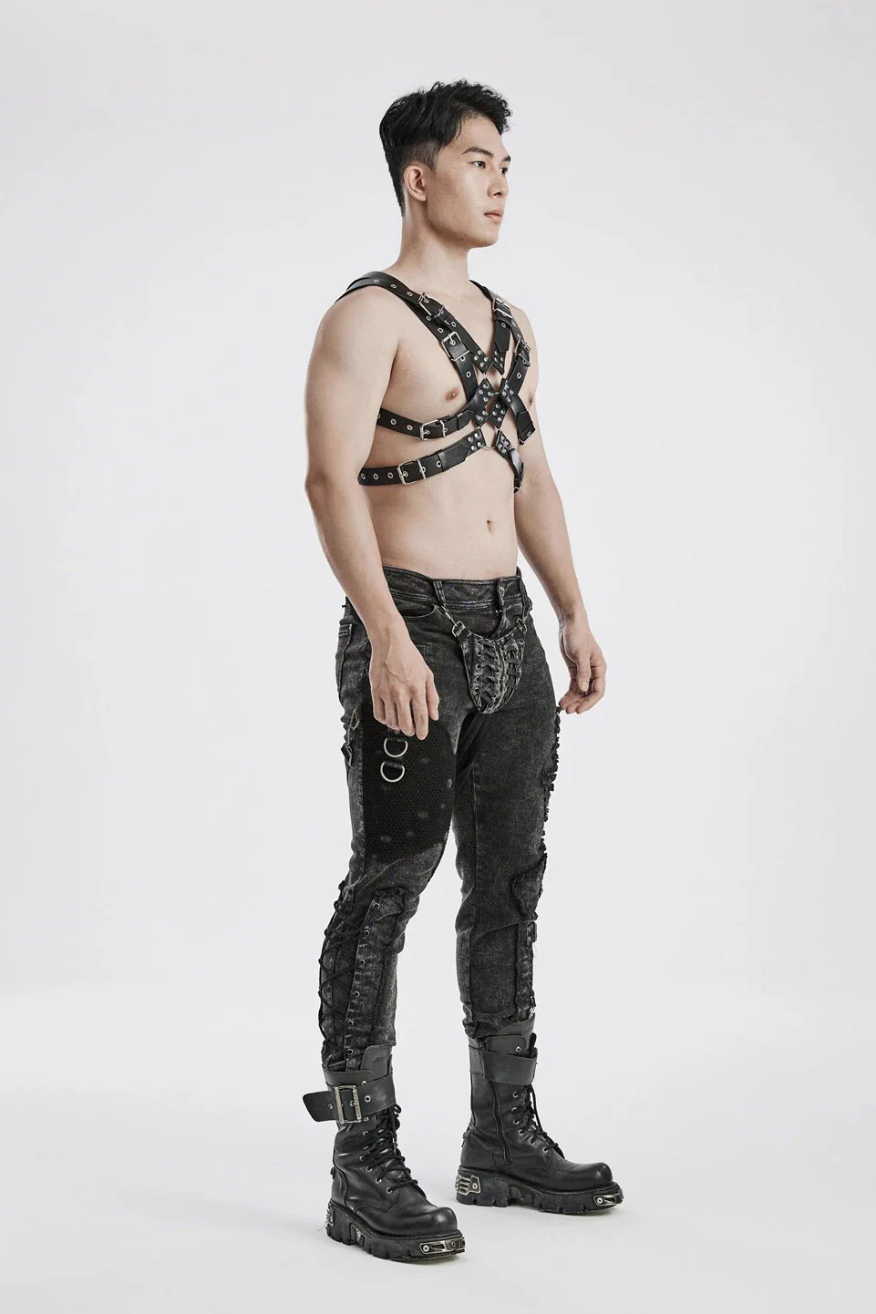 Helsing Vegan Leather Harness - Image 3
