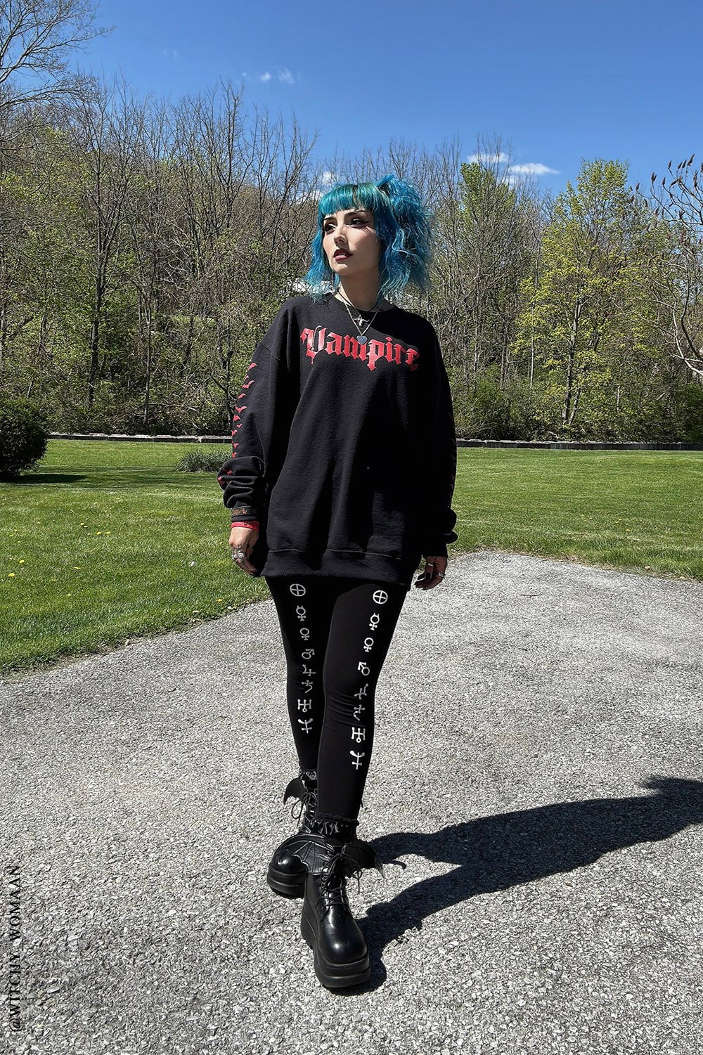 I'm a Vampire Sweatshirt - Image 11