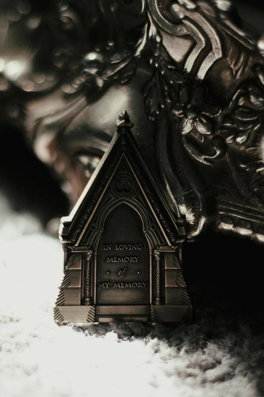 In Memoriam Pin - Image 4