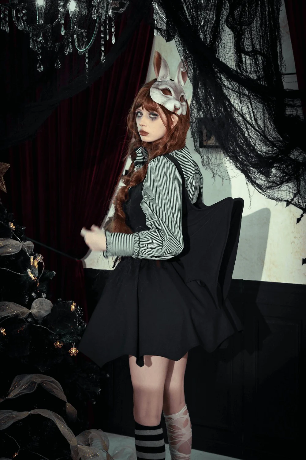 Lace-Up Batwing Vest - Image 6