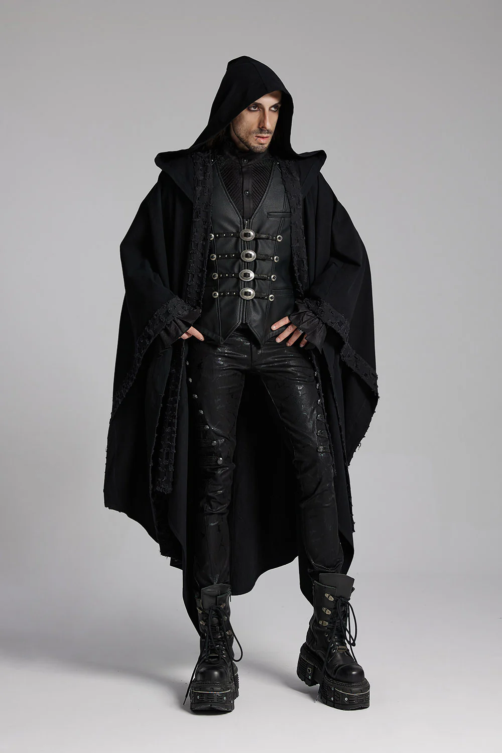 Lawless Studded Leather Vest - Image 6