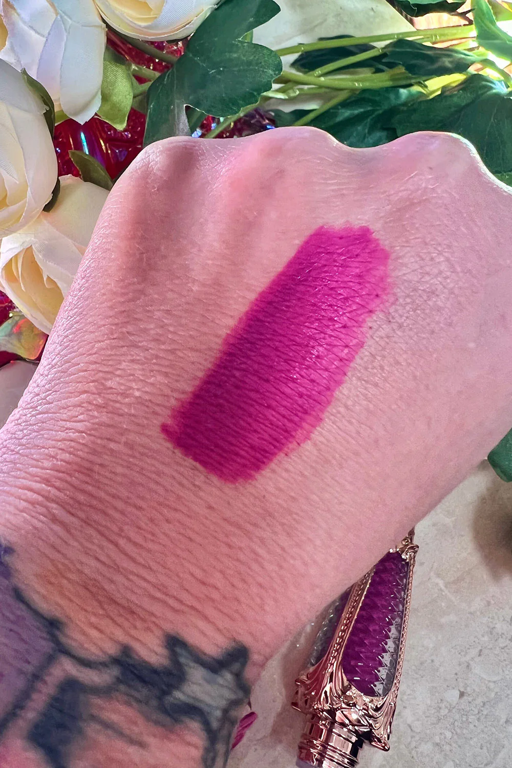Liquid Luxe Velvet Lipstick [Magenta] - Image 5