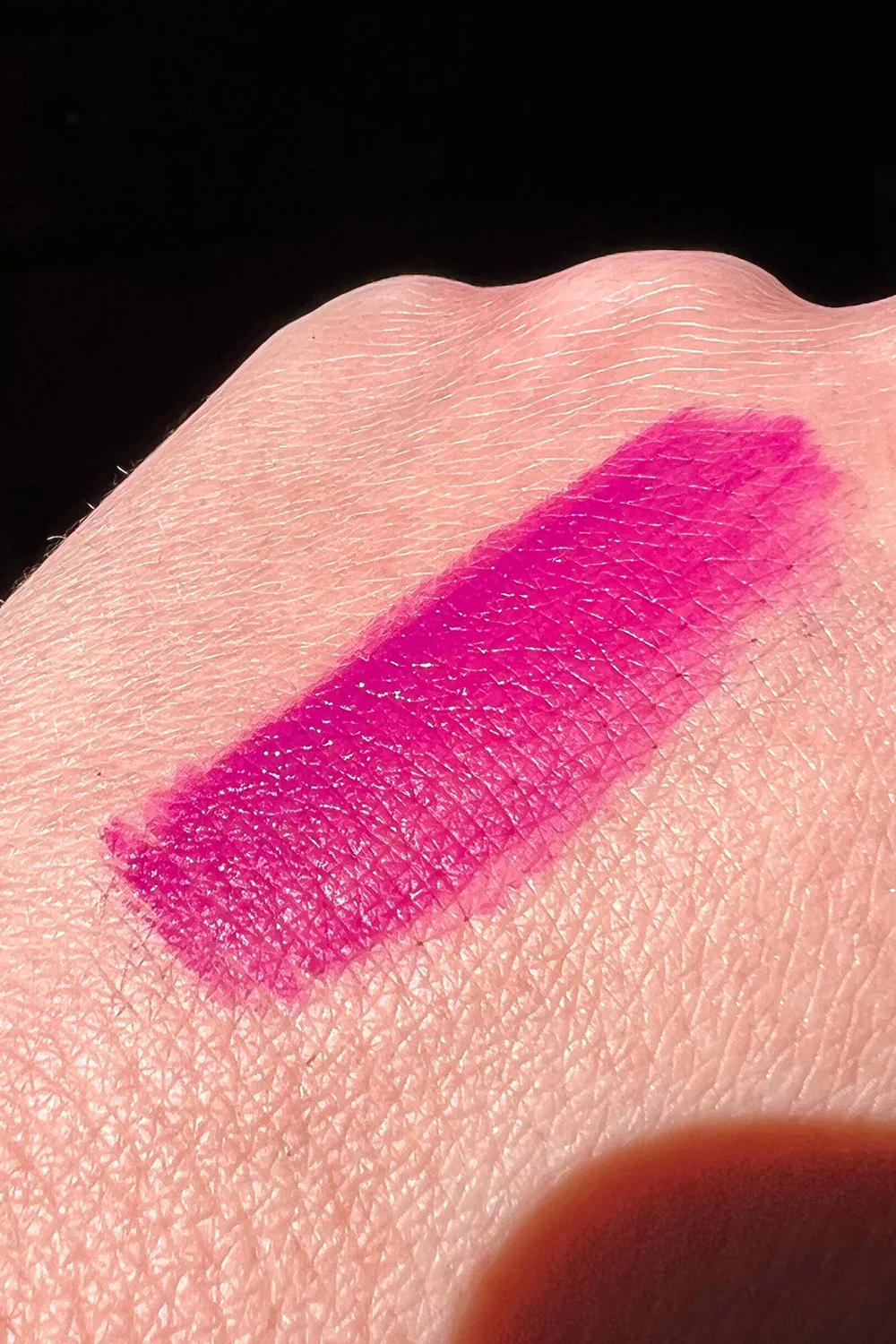 Liquid Luxe Velvet Lipstick [Magenta] - Image 6