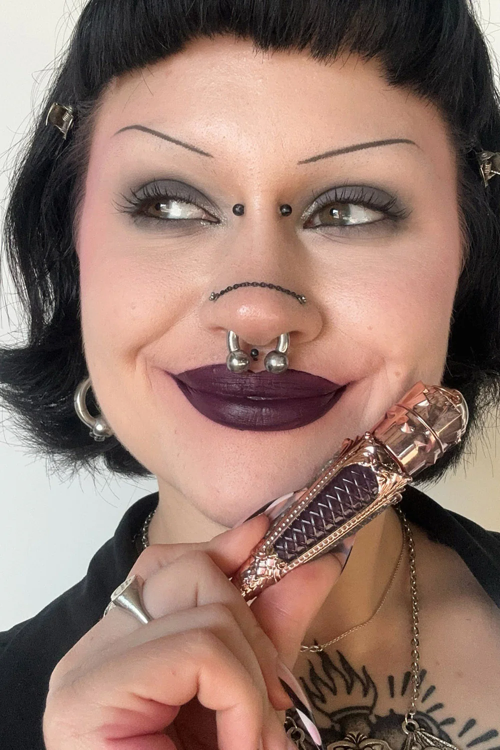 Liquid Luxe Velvet Lipstick [Owl] - Image 6