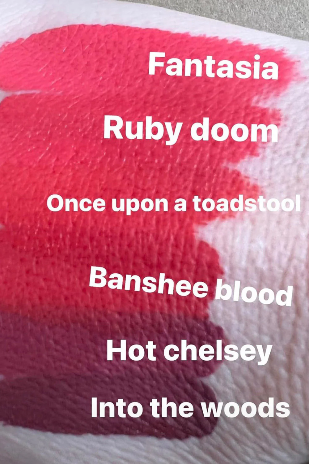Liquid Luxe Velvet Matte Lipstick [Hot Chelsey] - Image 3