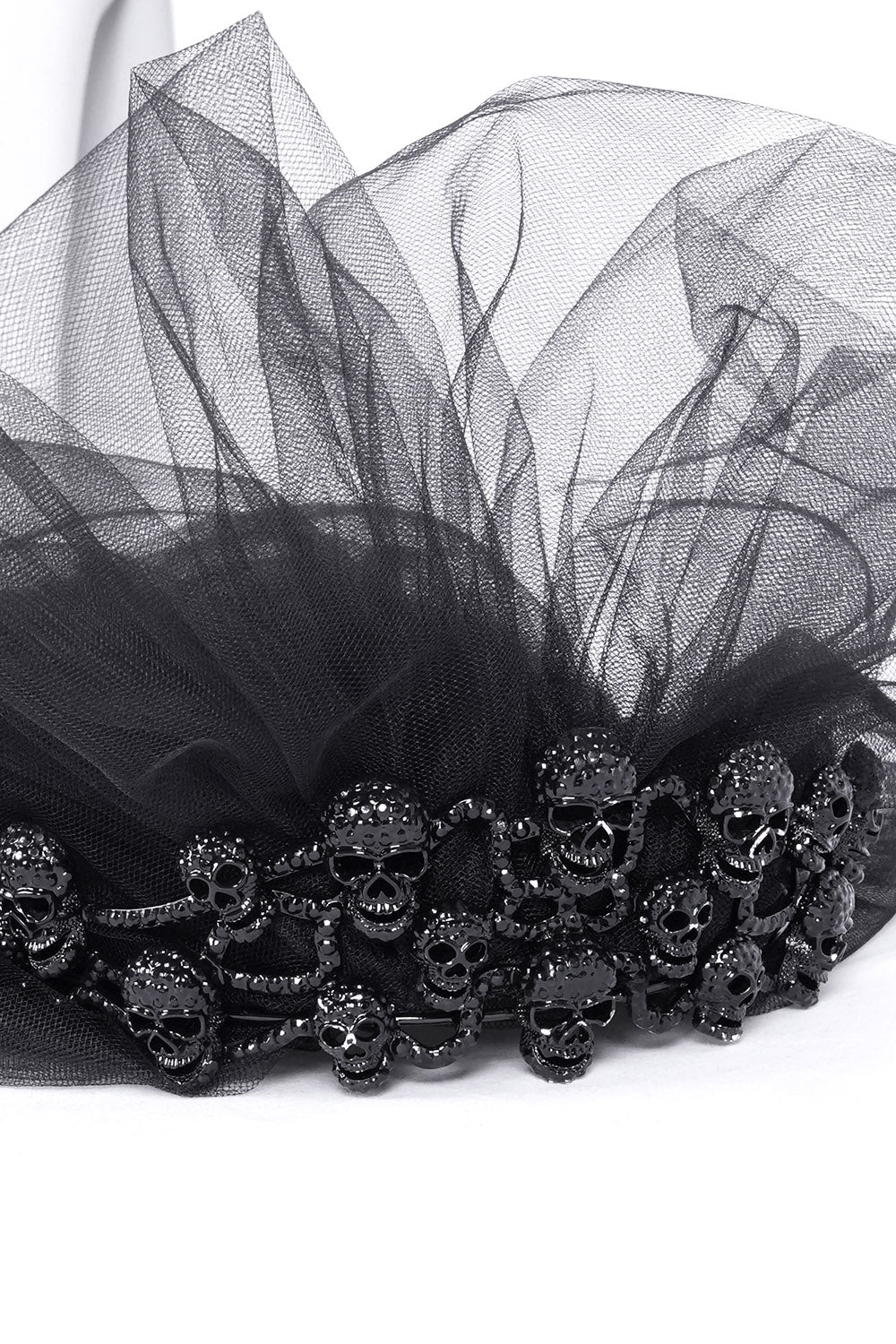 Living Dead Crowned Veil - Image 10