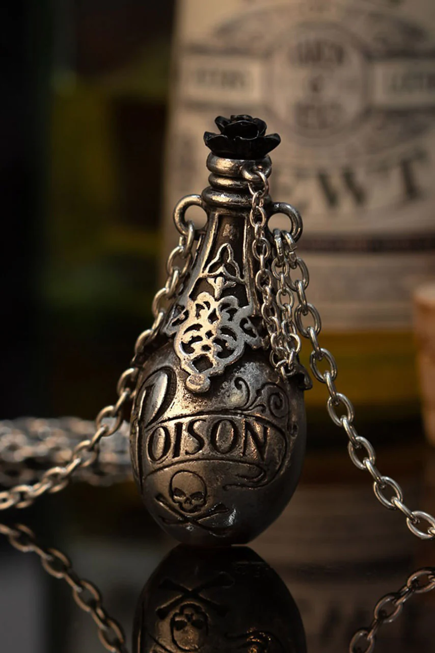 Lucrezia's Fix Necklace - Image 5
