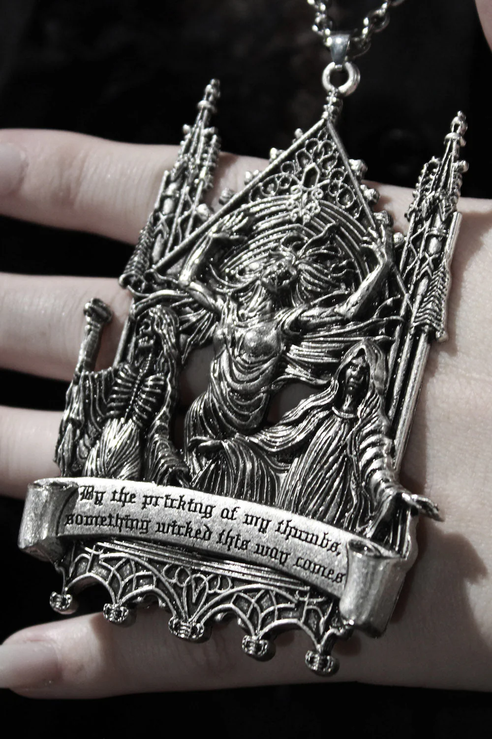Macbeth Necklace [Mother of Hades x VampireFreaks] - Image 2
