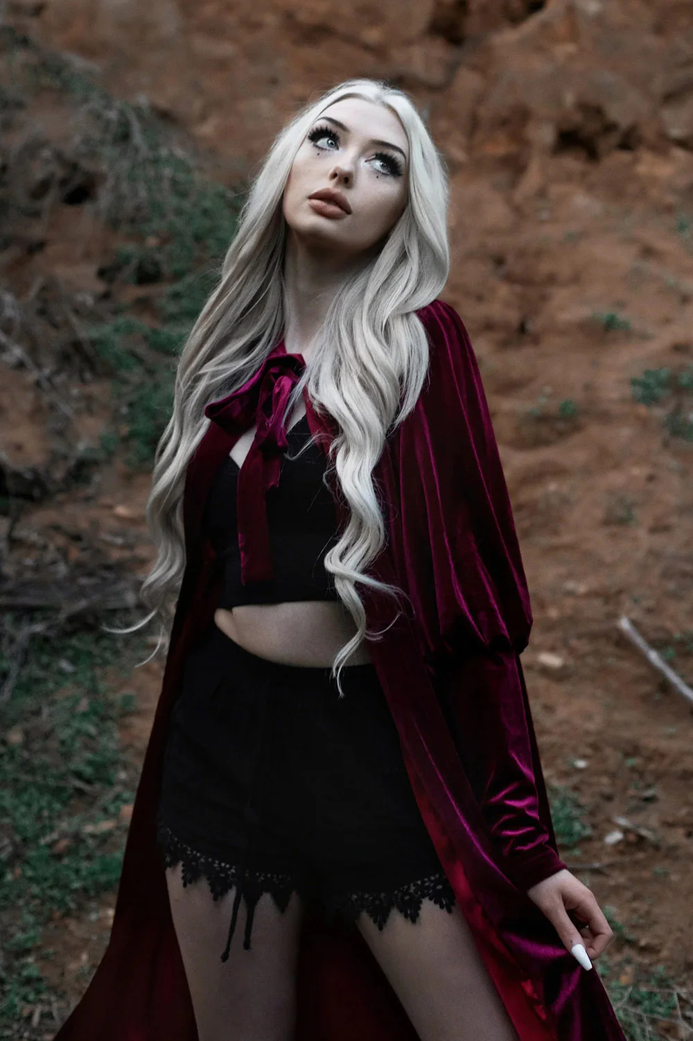 Masque of Red Death Duster [RED] - Image 4