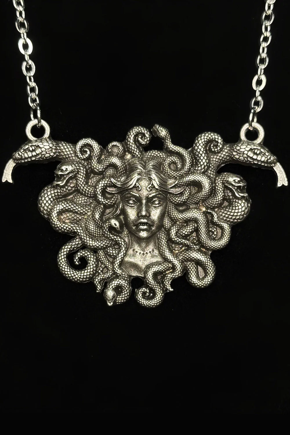 Medusa Necklace [Mother of Hades x VampireFreaks]