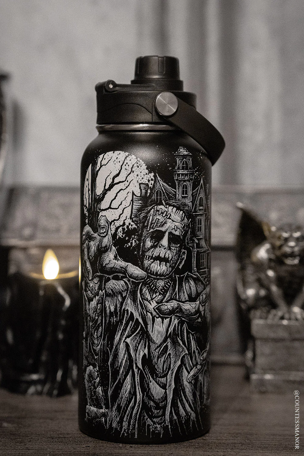 Frankenstein And Bride 32 Oz Water Bottle - Image 2