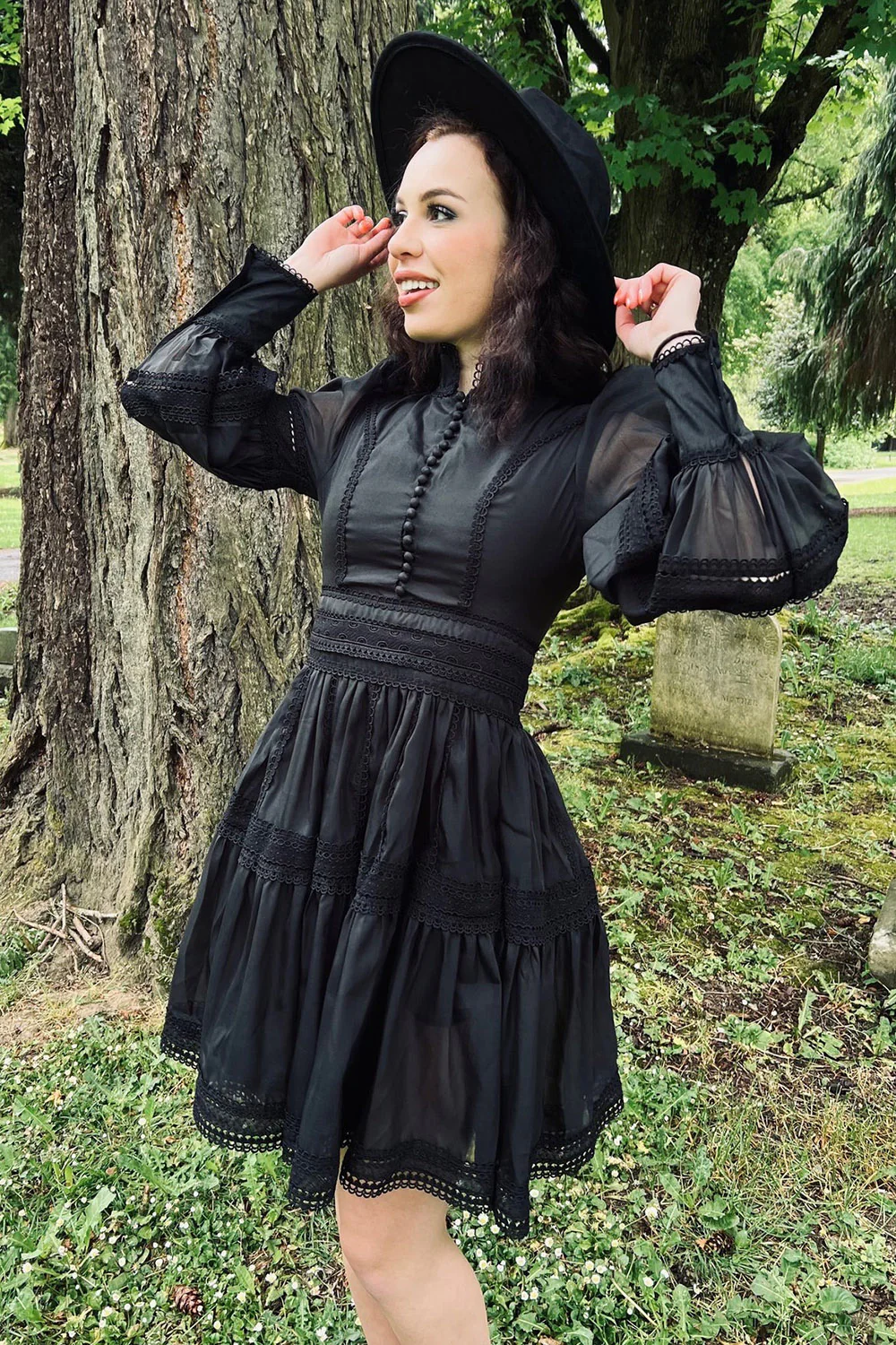 Morgana - Romantic Victorian Dress [Short Black] - Image 11