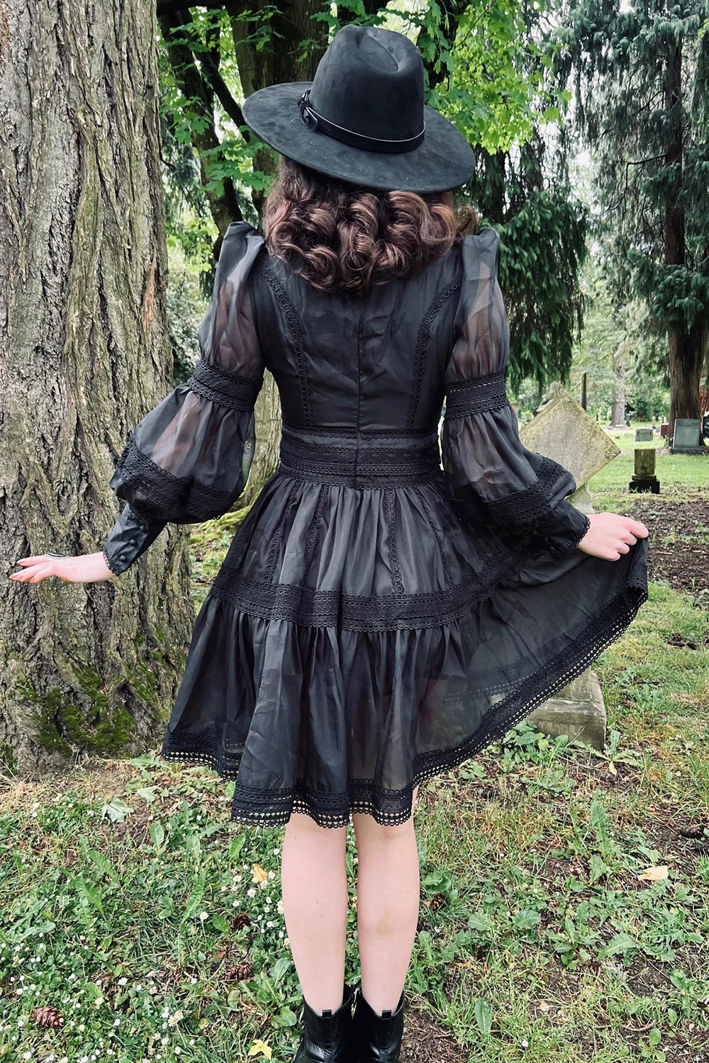Morgana - Romantic Victorian Dress [Short Black] - Image 12