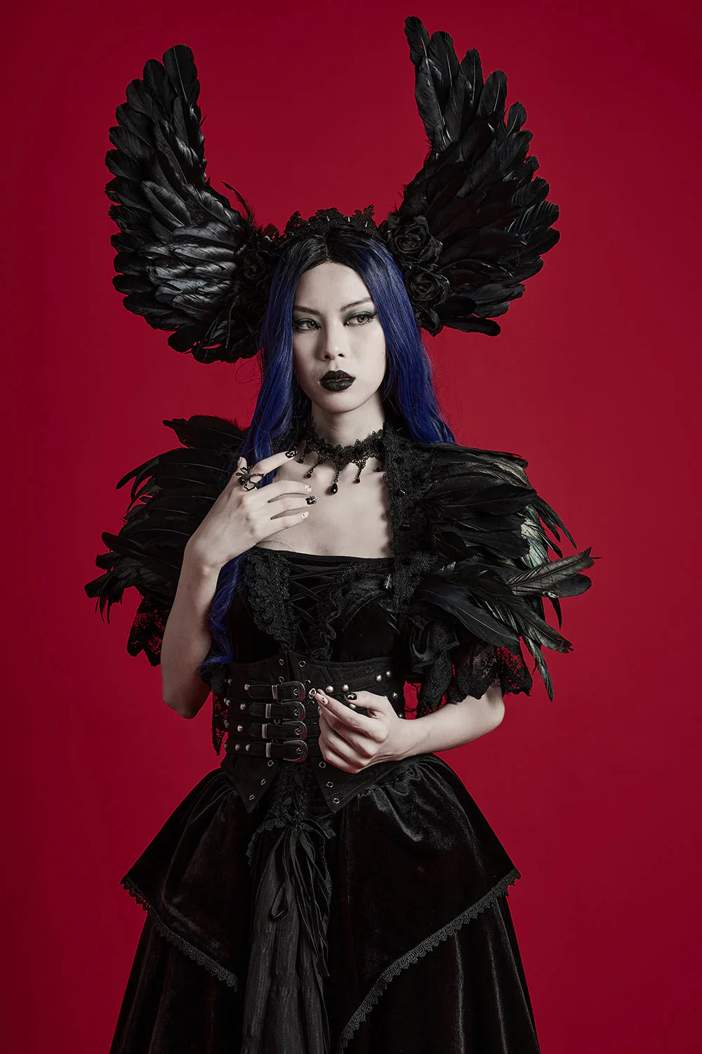 Nevermore Raven Feather Headdress - Image 3