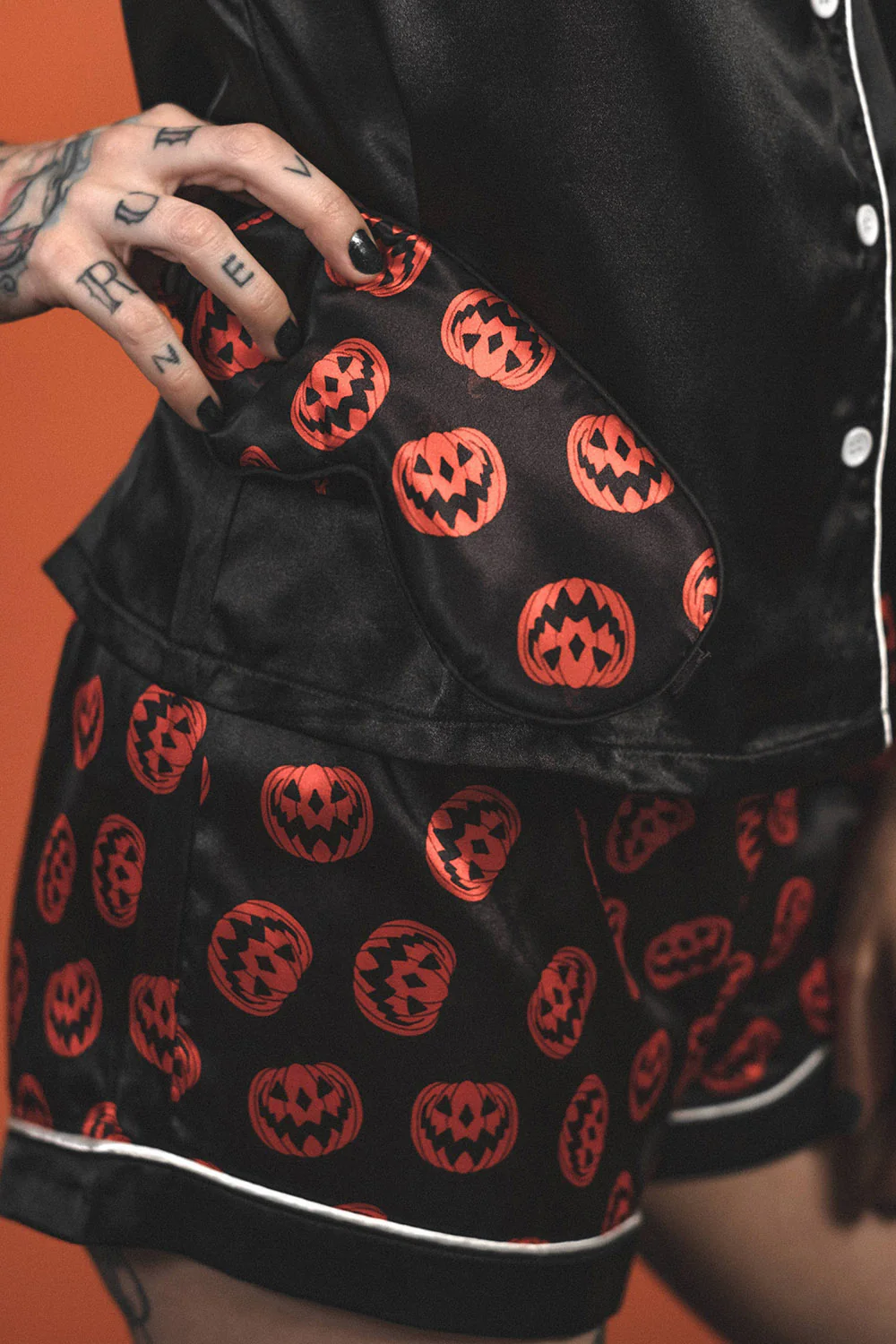 Nocturnal Autumn | 4-Piece Sleepwear Set - Image 7