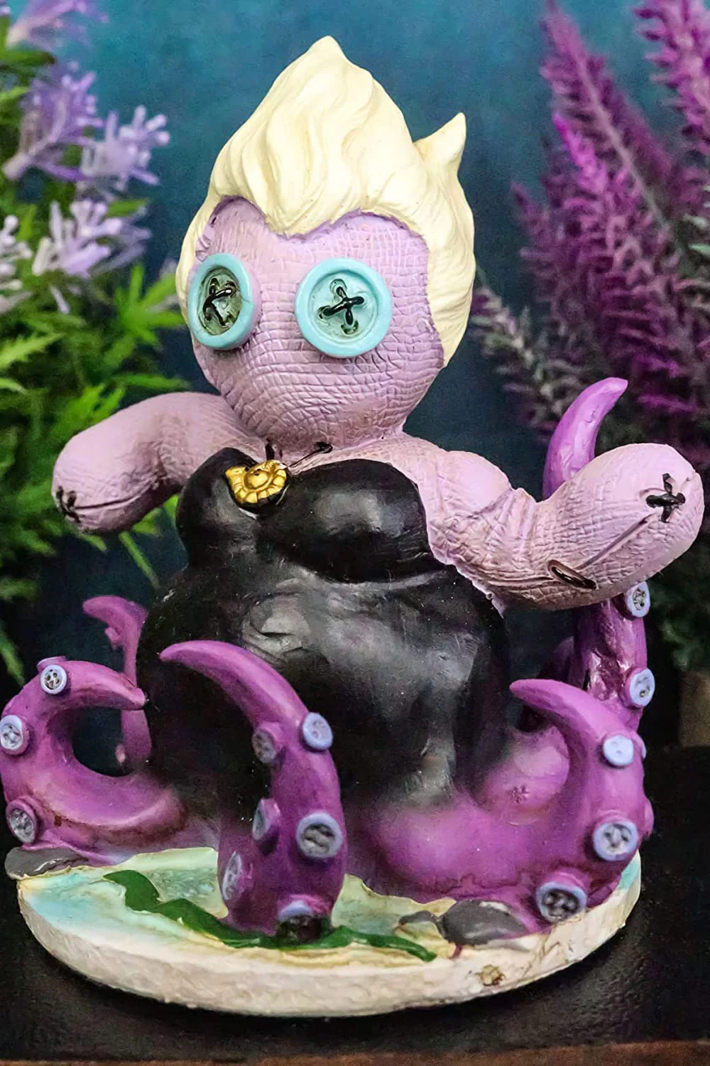 Pinheads Octopus Sea Witch Statue - Image 6