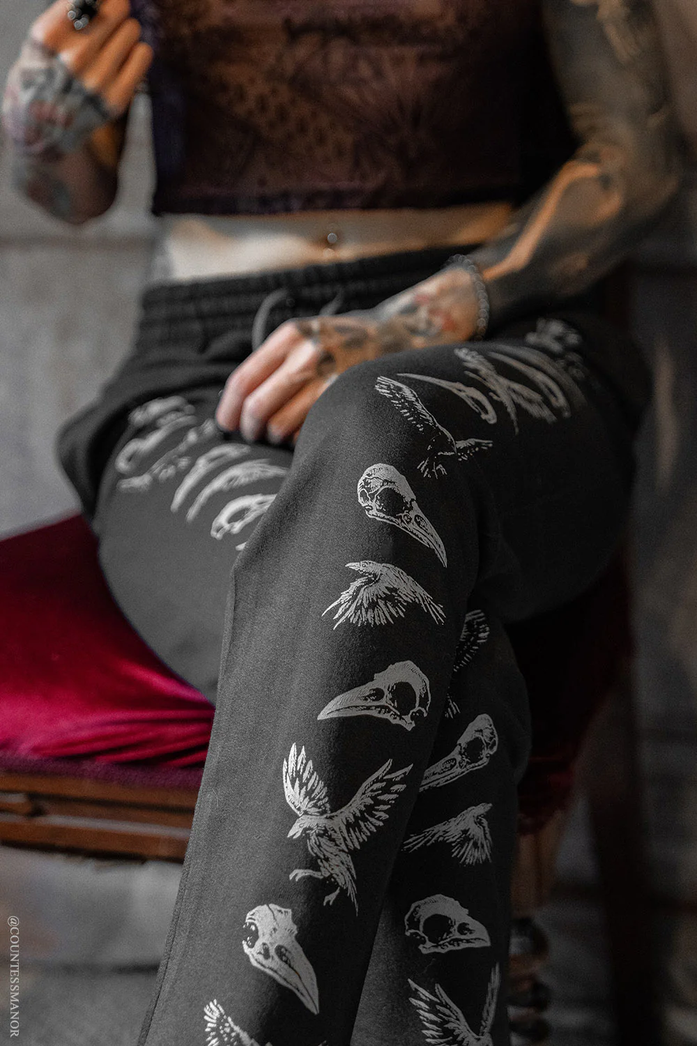 Poe's Raven Joggers [GRAY ASHES] - Image 4