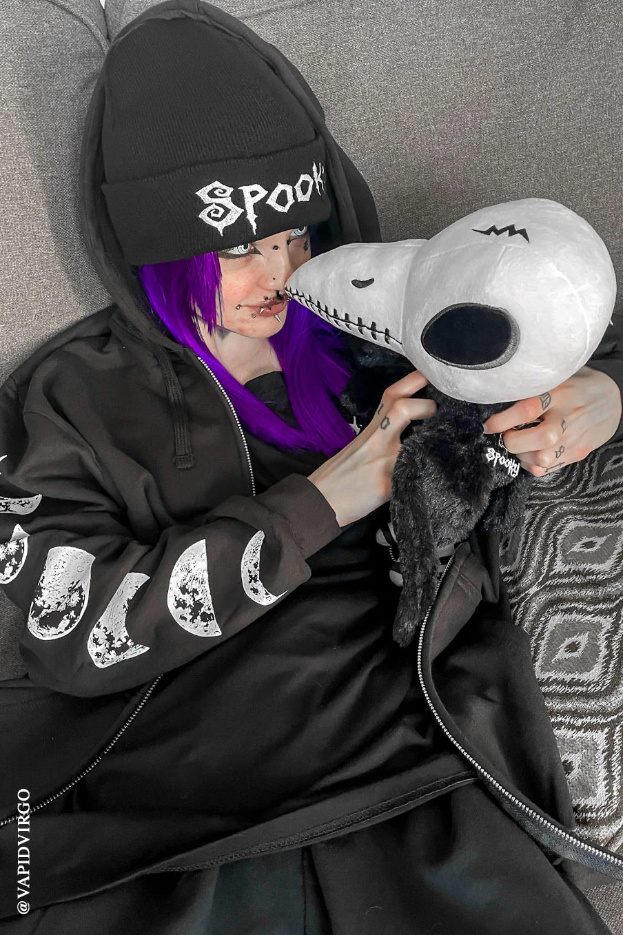 Poe's Raven Plush Toy - Image 11